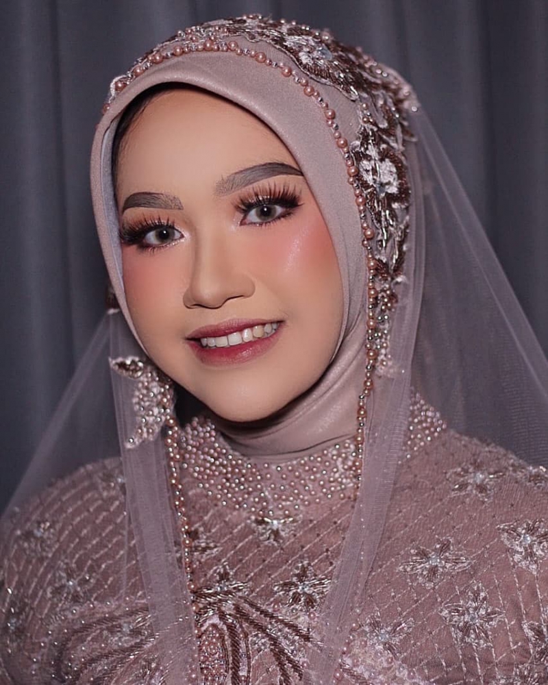 Pengantin Cantikku Hari Ini,  Ka Runny 