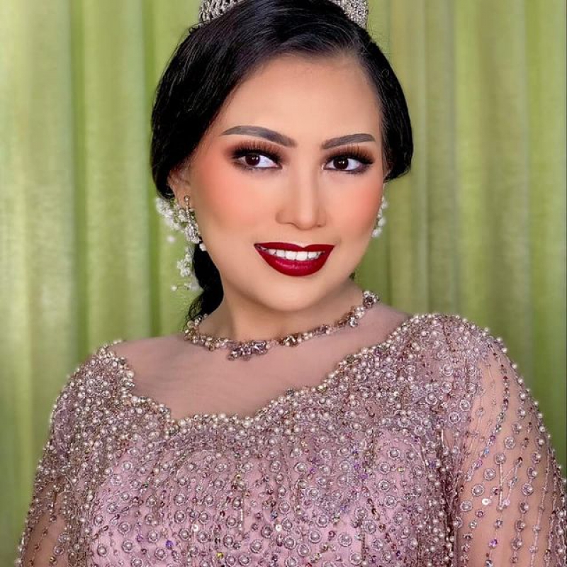 Resepsi Ka Bella  #heragriyapengantin  #makeupresepsi 