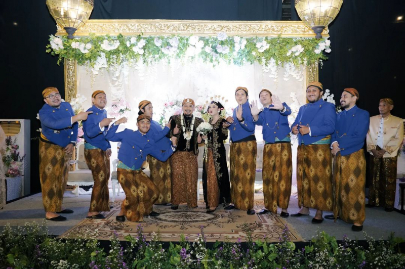 The Wedding Of Putri & Ezy

Make Up 