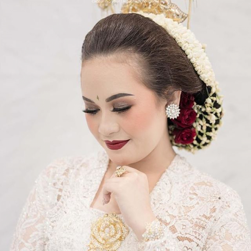 Kecantikan Pengantin Jogja Putri Modifikasi  #heragriyapengantin 